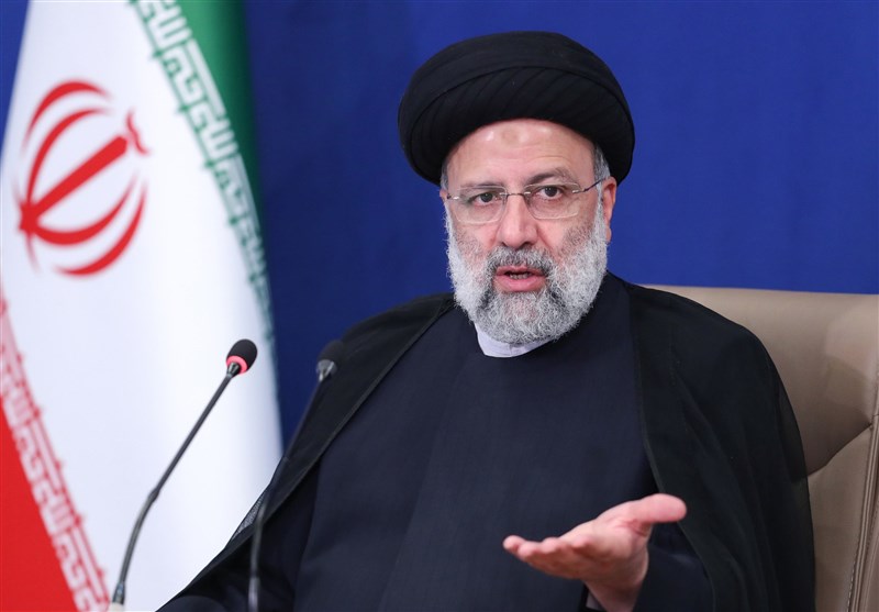 رئیسی درباره حذف ارز ۴۲۰۰ تومانی: دولت تصمیم گرفته کارهای سخت را با درایت و کمترین عوارض، پیگیری و اجرایی کند رئیسی درباره حذف ارز ۴۲۰۰ تومانی: دولت تصمیم گرفته کارهای سخت را با درایت و کمترین عوارض، پیگیری و اجرایی کند