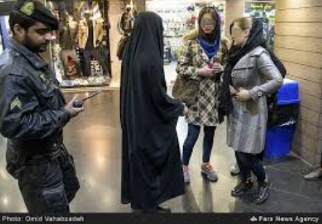 حجاب اجباری ، شدنی نیست حتی با سمبه پر زور حجاب اجباری ، شدنی نیست حتی با سمبه پر زور