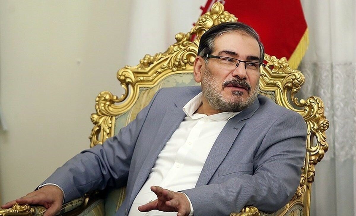 ورود جنجالی علی شمخانی به تخت جمشید ورود جنجالی علی شمخانی به تخت جمشید