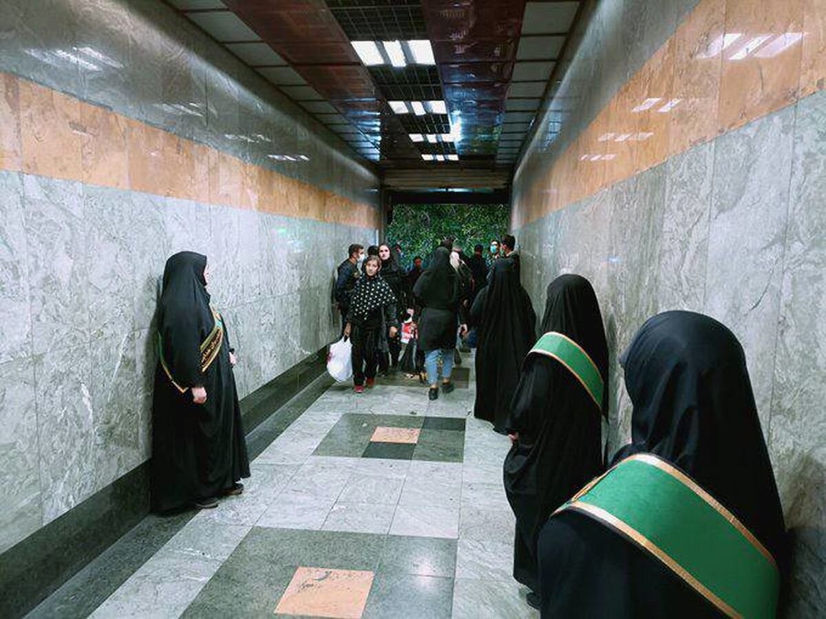 واکنش زاکانی به سوالی درباره حجاببانهای مترو: چیزی به نام حجاببان نداریم/ انتظامی: میتوانیم بگوییم در سطح کشور هم همین رفتار را خواهید داشت