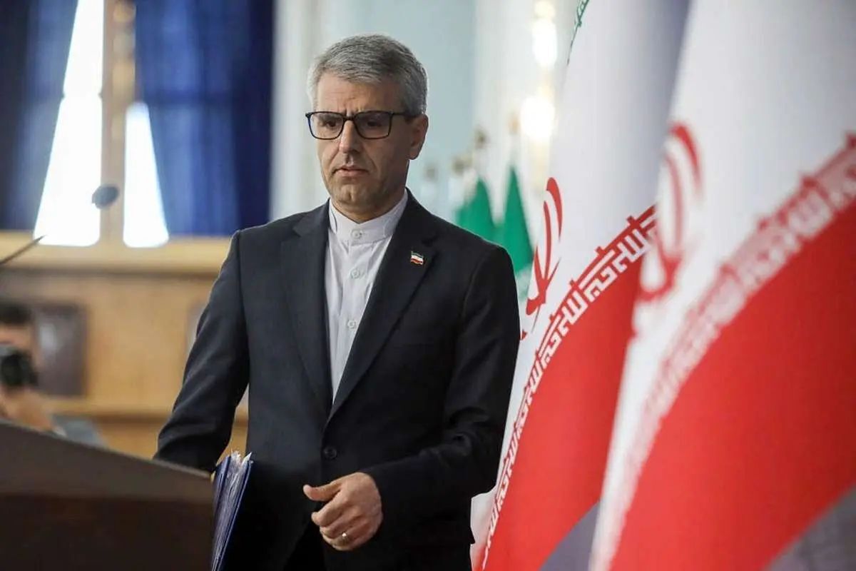 سخنگوی وزارت خارجه: کسی که از عمل به تعهدات خود سر بپیچد و از صلح روی بگرداند و به دنبال نزاع دائمی باشد، محکوم به زحمت مدام خواهد بود/ چنین کسی نه مالک بحران، بلکه محتاج آن است و محتاج هرگز مقتدر نخواهد بود سخنگوی وزارت خارجه: کسی که از عمل به تعهدات خود سر بپیچد و از صلح روی بگرداند و به دنبال نزاع دائمی باشد، محکوم به زحمت مدام خواهد بود/ چنین کسی نه مالک بحران، بلکه محتاج آن است و محتاج هرگز مقتدر نخواهد بود