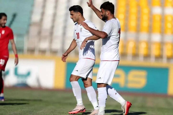 پرسپولیس چراغ لیگ برتر را روشن کرد پرسپولیس چراغ لیگ برتر را روشن کرد